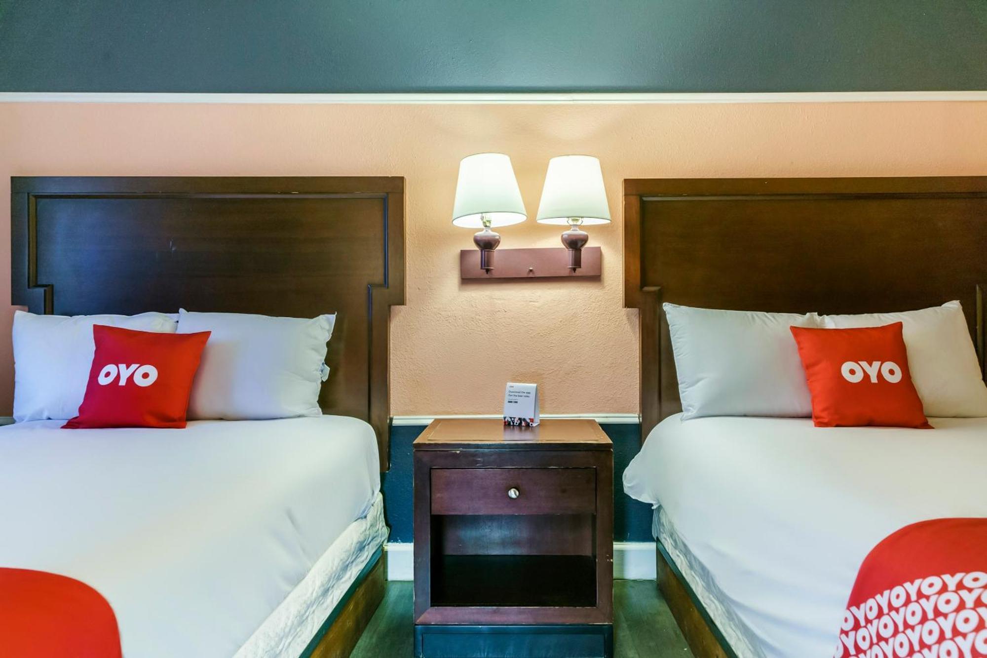 Oyo Hotel Myrtle Beach Kings Hwy Bagian luar foto