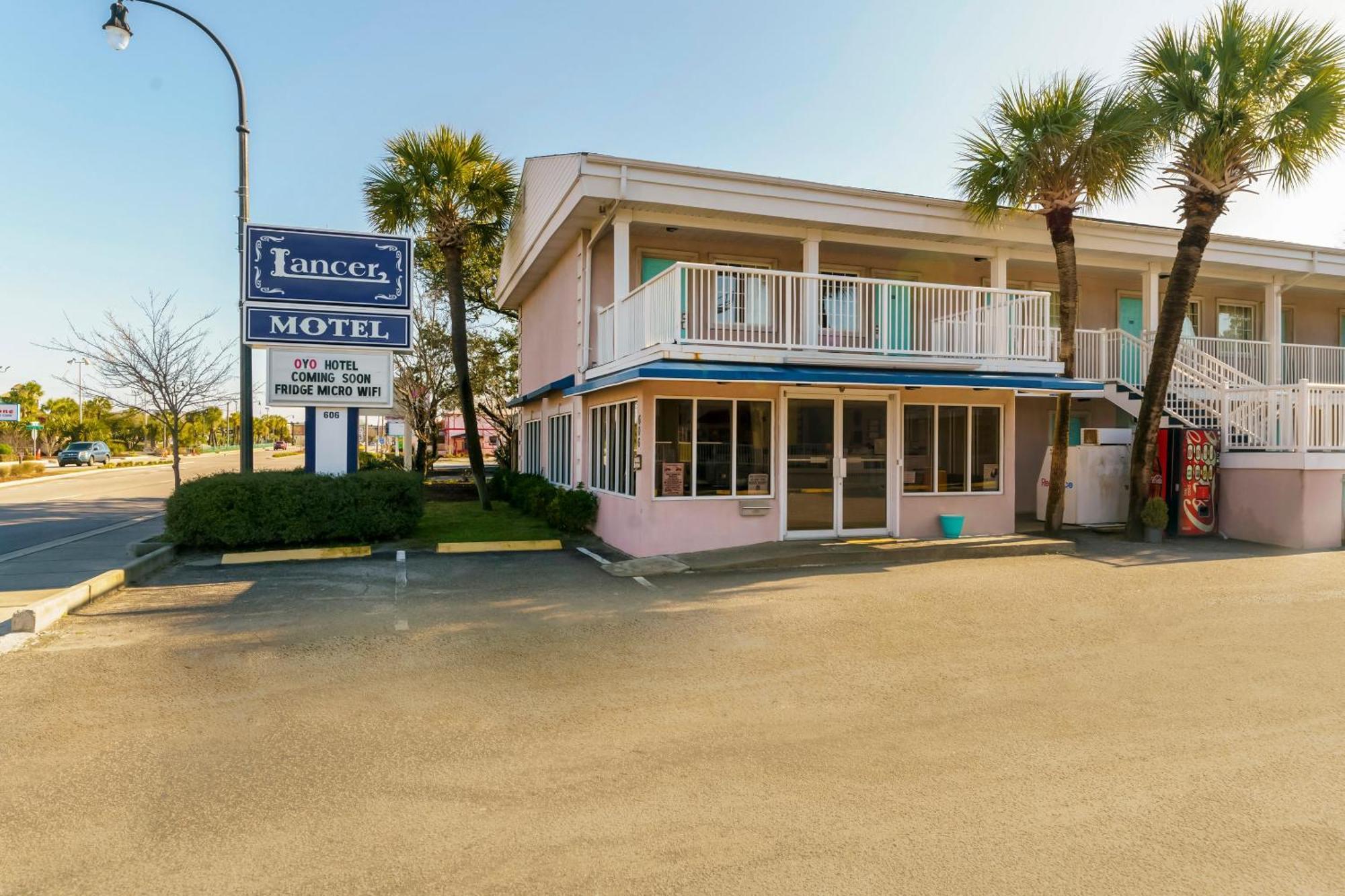 Oyo Hotel Myrtle Beach Kings Hwy Bagian luar foto